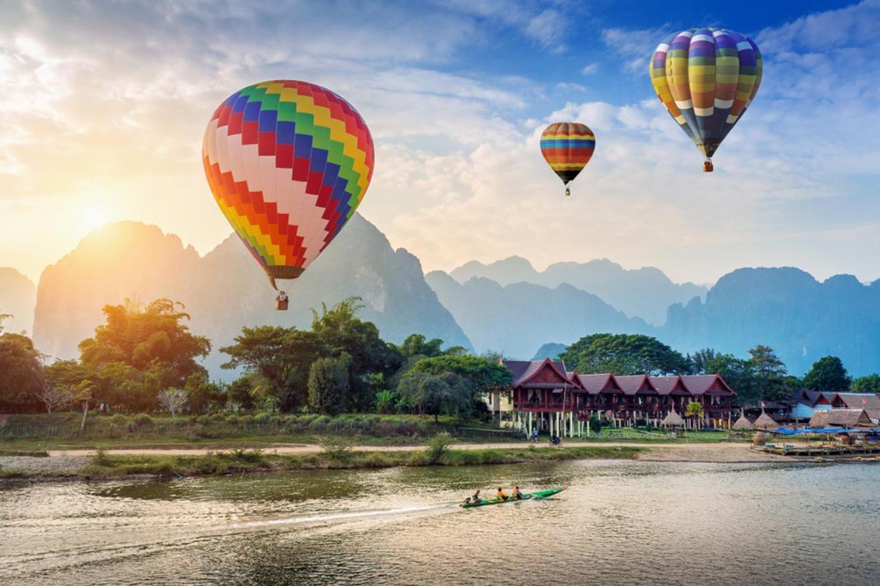 Vang Vieng Camellia Hotel Ngoại thất bức ảnh
