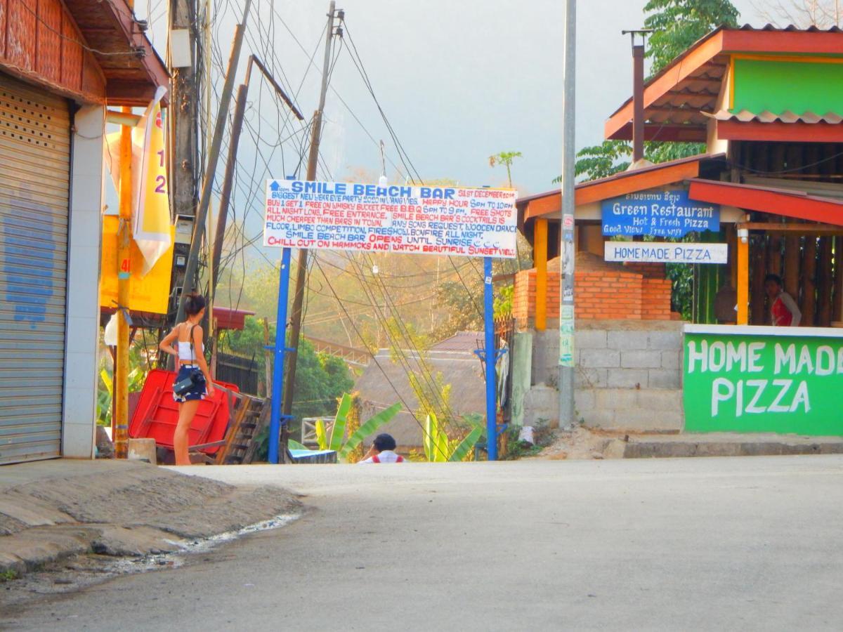 Vang Vieng Camellia Hotel Ngoại thất bức ảnh