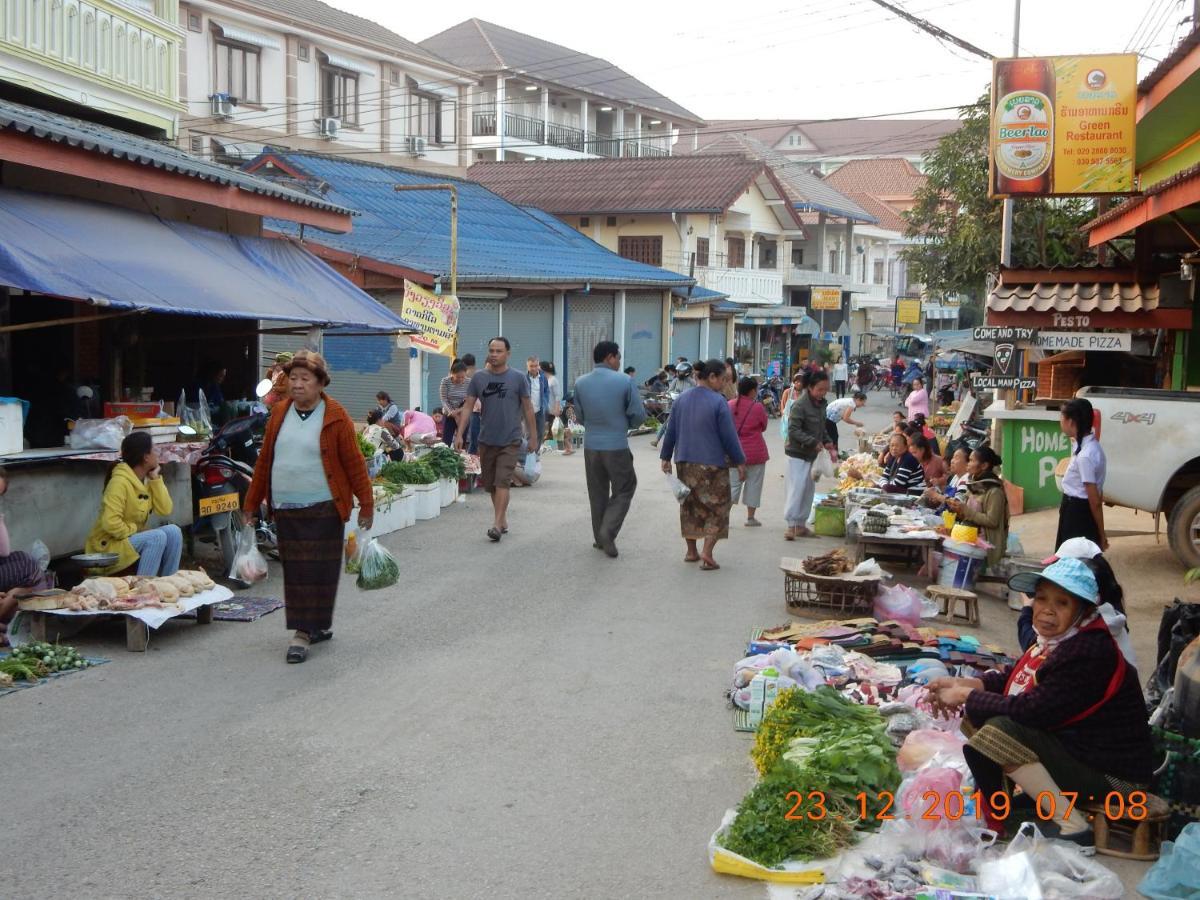 Vang Vieng Camellia Hotel Ngoại thất bức ảnh